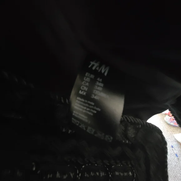 Authentic Balmain x H&M Embroidered Jacket US 34R - Picture 10 of 10